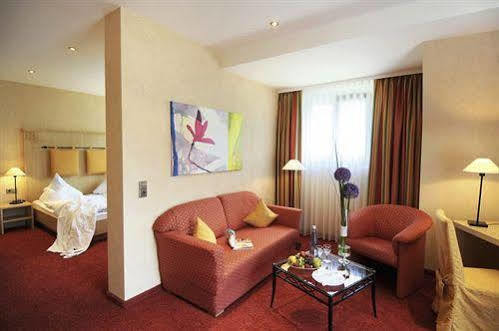 Hotel Restaurant Ochsenwirtshof Bad Rippoldsau-Schapbach Exteriör bild
